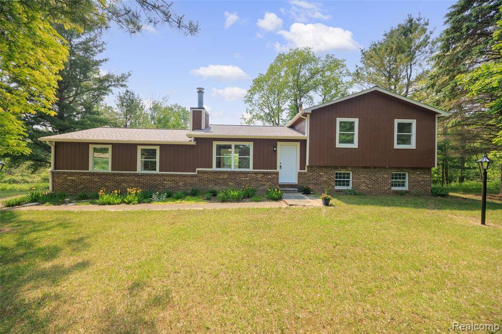 1931 E Marr Road, Howell, MI 48855 9263