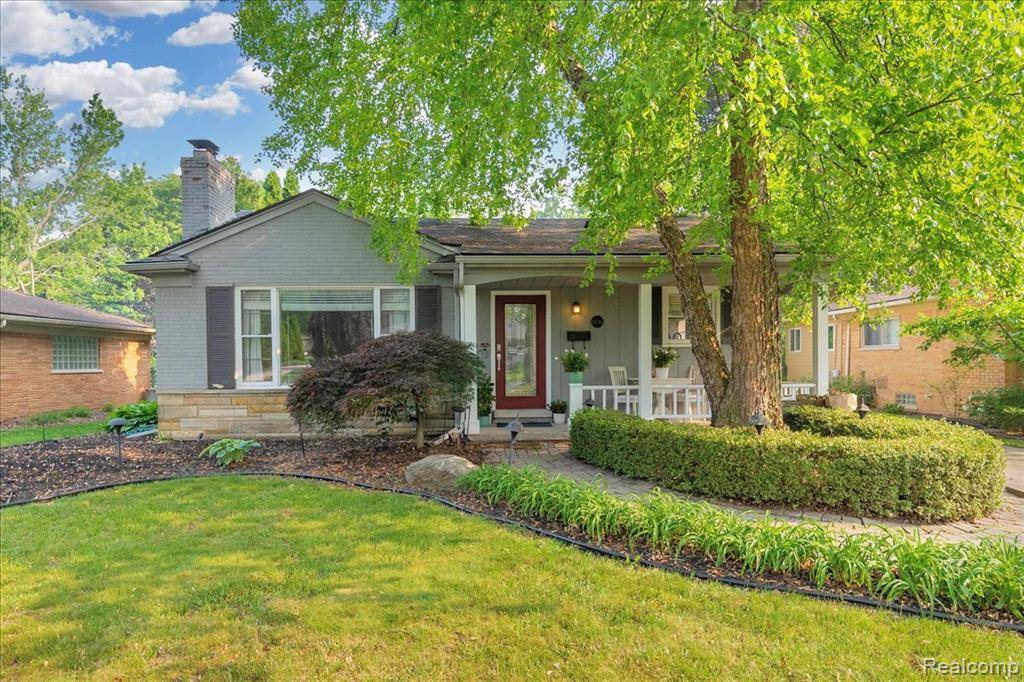 16141 Reedmere Avenue, Beverly Hills, MI 48025 5552