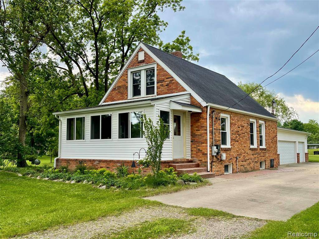 442 Corneil Road, Imlay City, MI 48444 9757