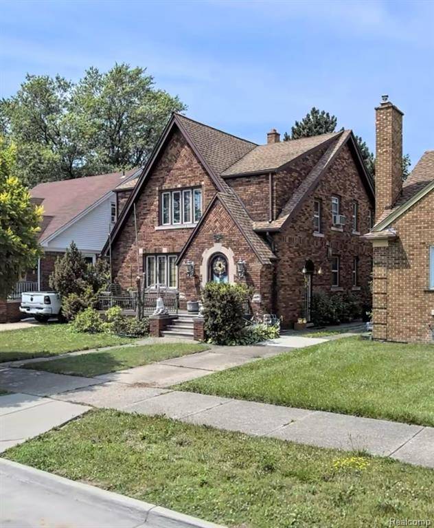 7747 Middlepointe Street, Dearborn, MI 48126 1235