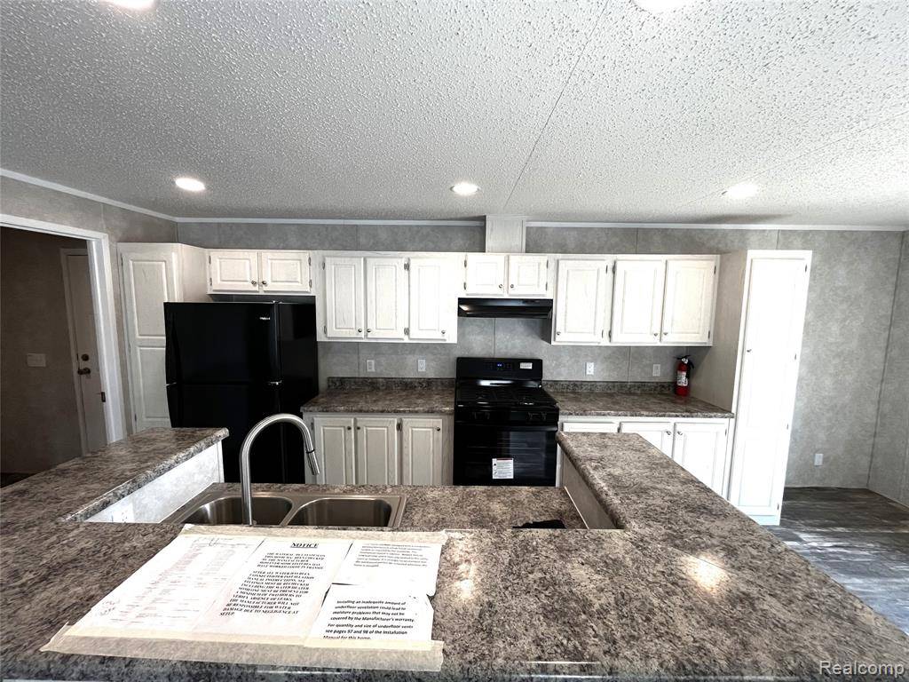 Bay City, MI 48706 9753,4819 Cardinal Drive