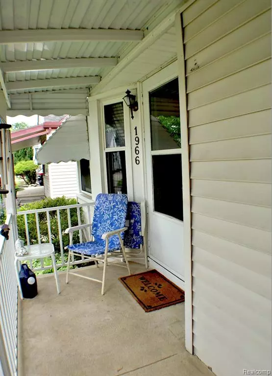 Lincoln Park, MI 48146 3724,1966 Leblanc Street
