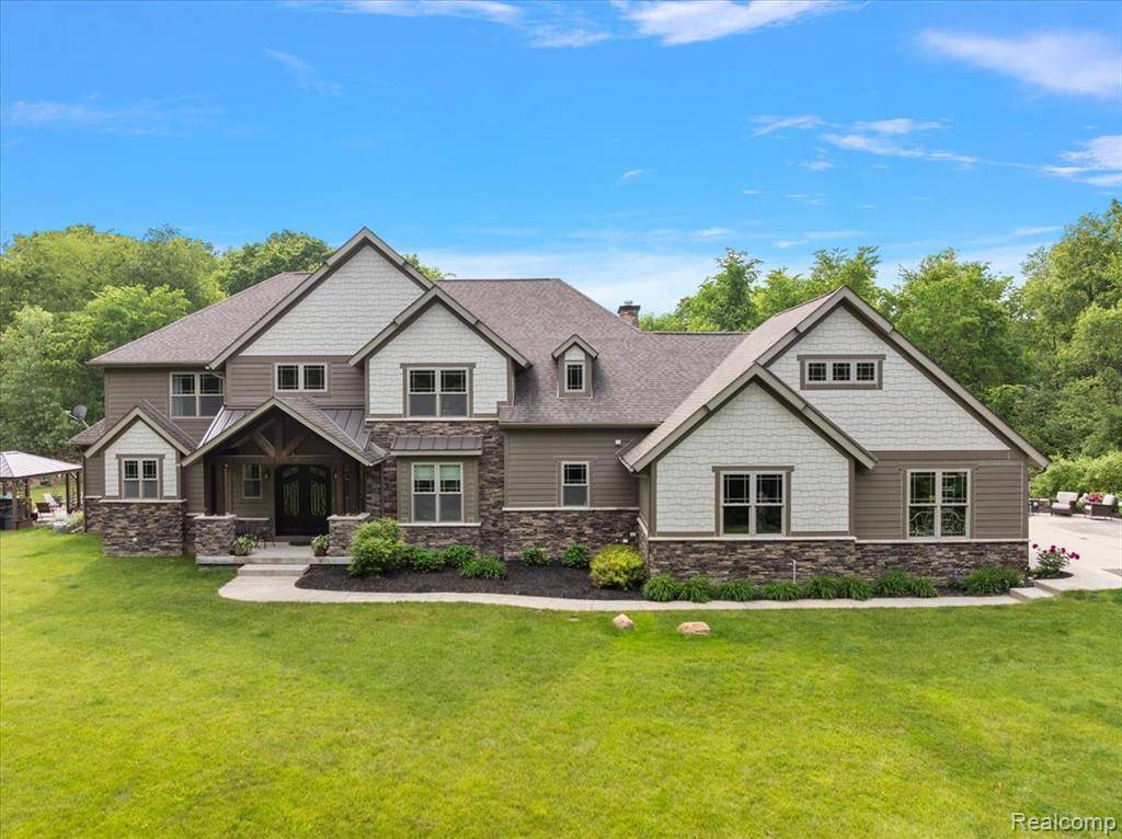 5432 Blood Road, Metamora, MI 48455 9788