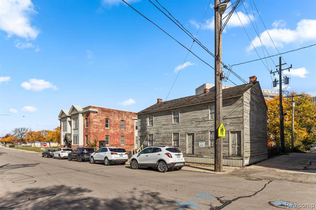 1430 6th Street, Detroit, MI 48226 2410