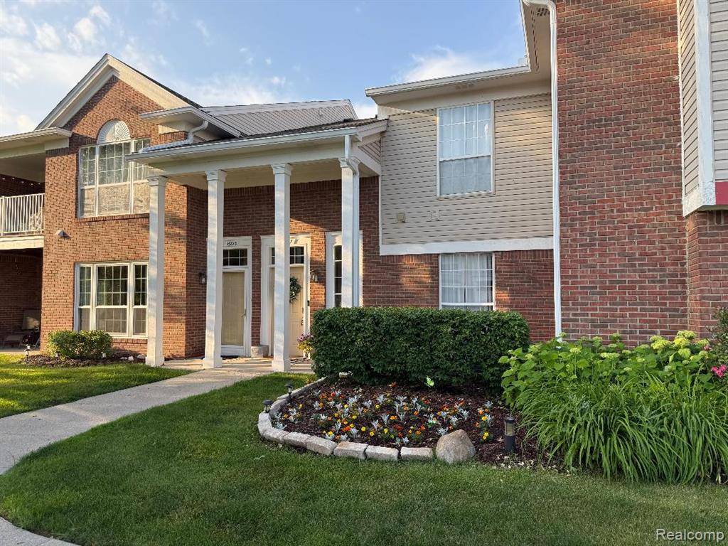 16817 Carriage Way, Northville, MI 48168 6507