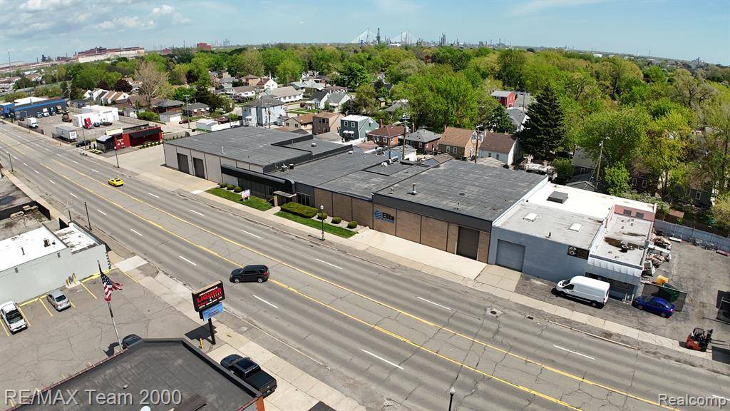 Melvindale, MI 48122 1512,17950 ALLEN Road