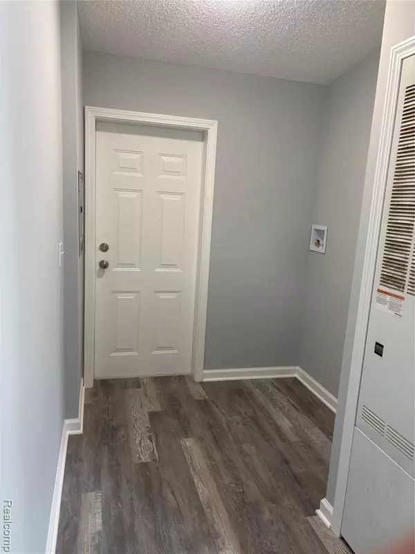 Flint, MI 48532,1524 Crescent Ln Dr Lot 49