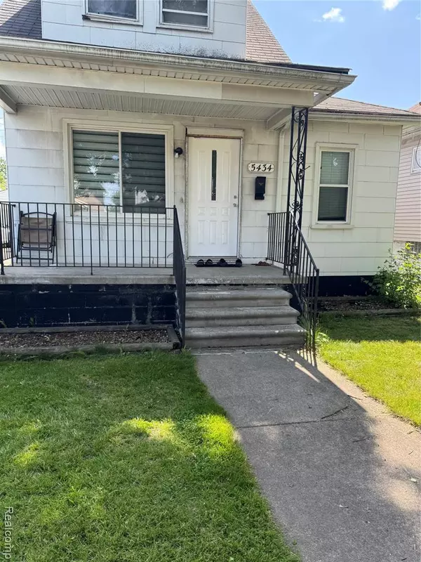 Dearborn, MI 48126 3324,5434 Reuter Street