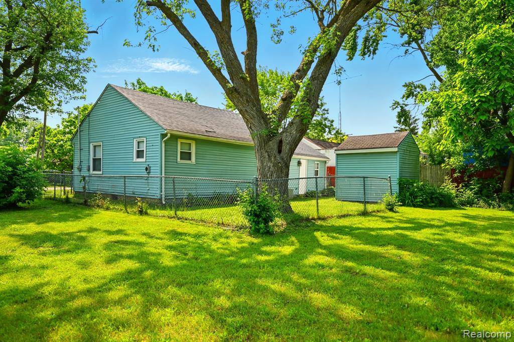 Flint, MI 48532 5114,2070 Harwine Street