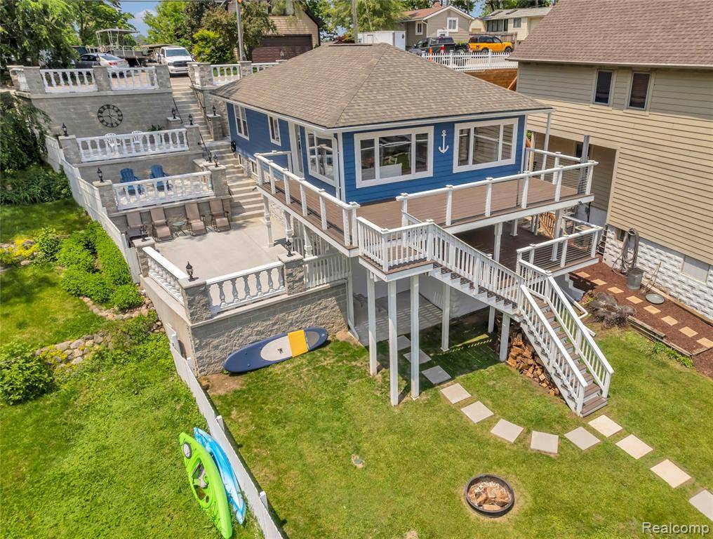 Lake Orion, MI 48362 2714,533 Bellevue Avenue