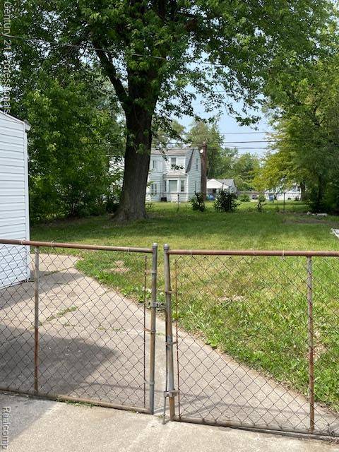 Warren, MI 48091 2116,2135 JARVIS Avenue