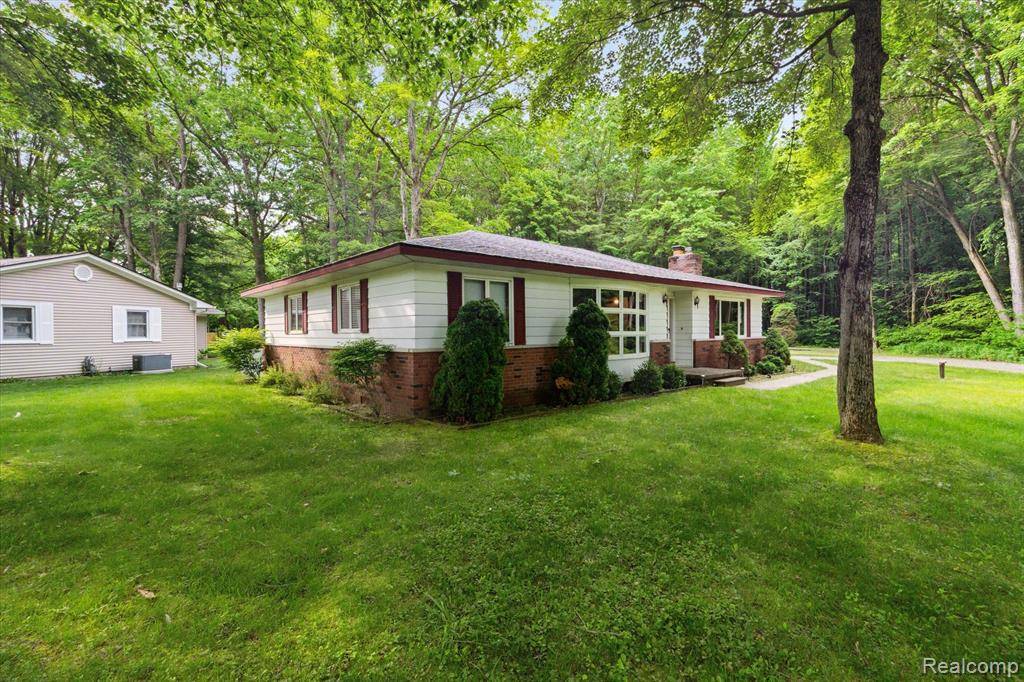 North Street, MI 48049 3928,3614 Thornton Lane