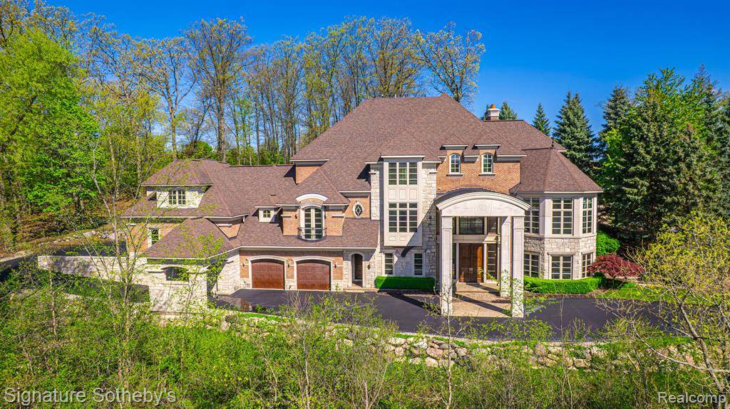 2759 Turtle Rid Drive, Bloomfield Hills, MI 48302 0735