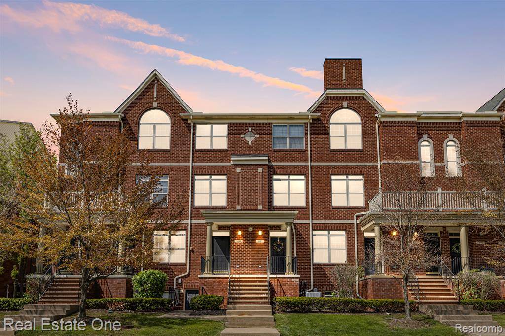 3091 CAMDEN Drive, Troy, MI 48084 7021