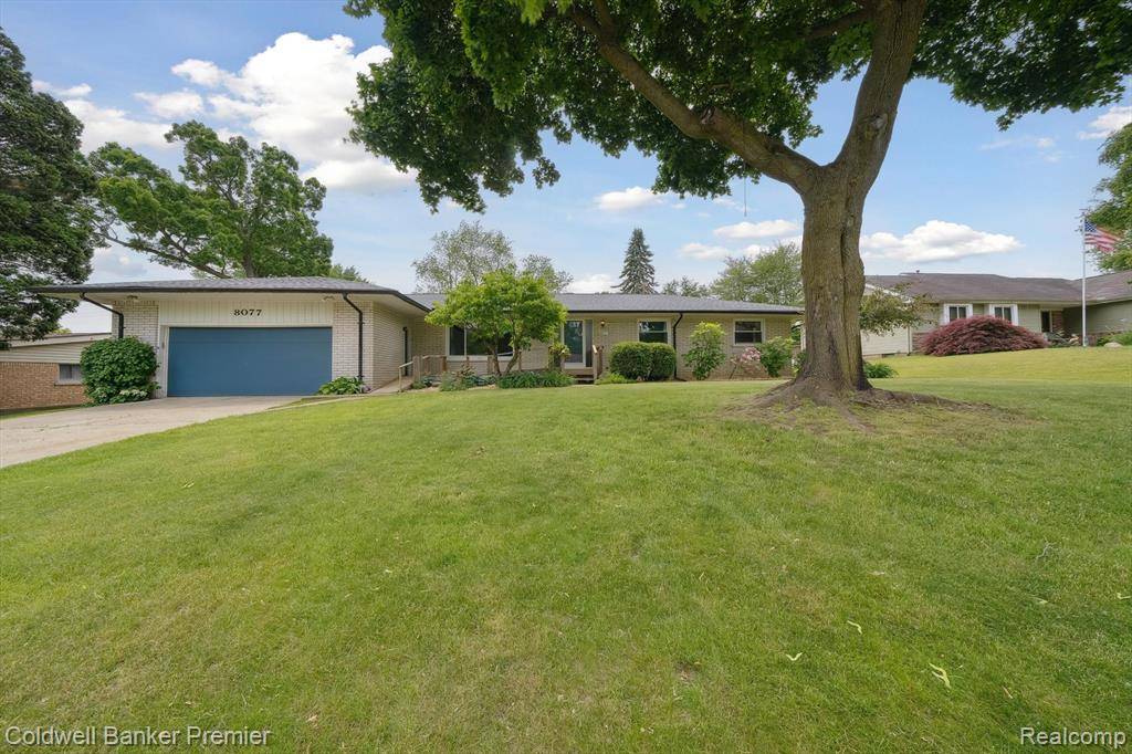 8077 Casa Mia Drive, White Lake, MI 48386 4306