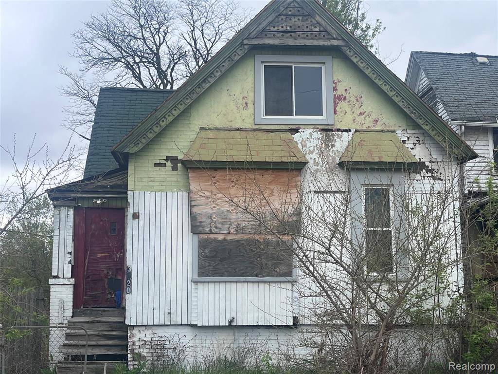 Detroit, MI 48208 2460,3420 Buchanan Street
