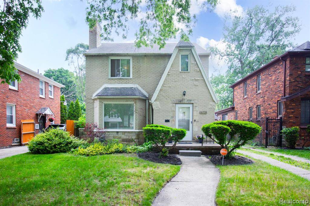 16728 Greenview Avenue, Detroit, MI 48219 4155