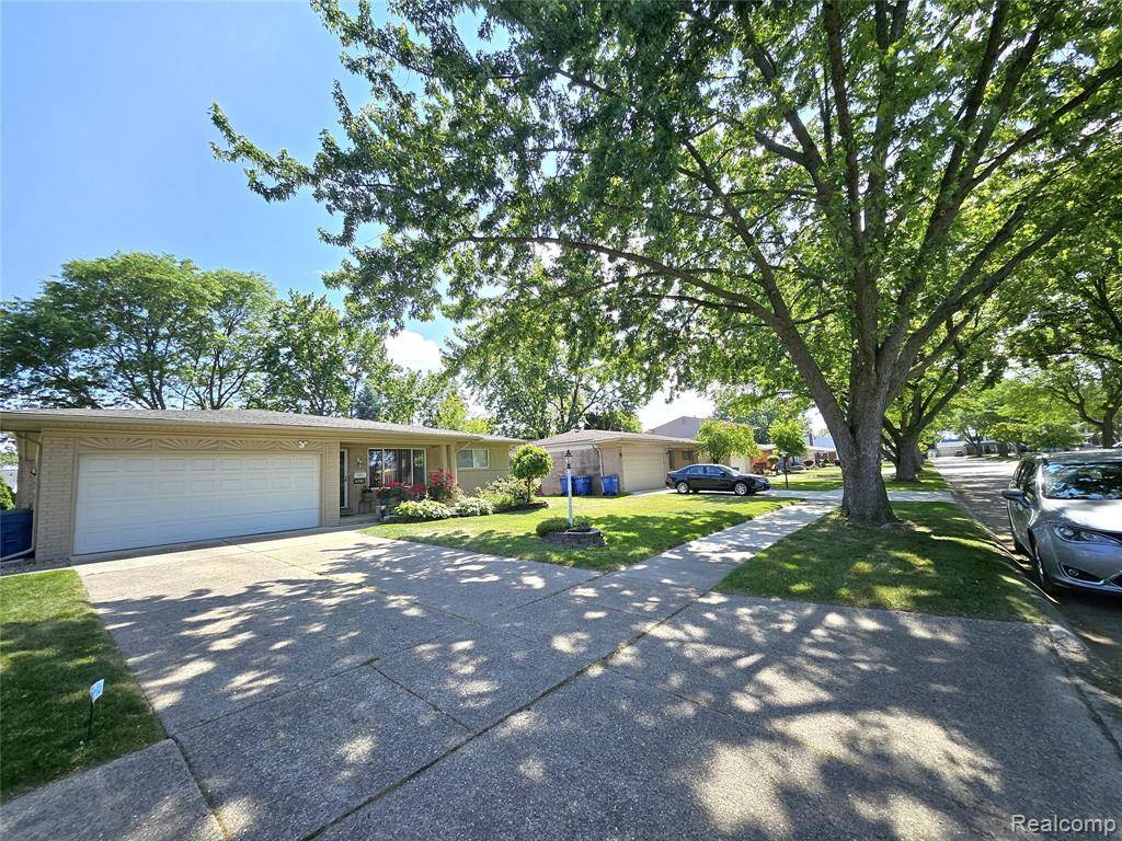 Warren, MI 48088 3946,14740 Bon Brae Drive