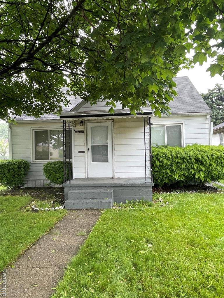 Warren, MI 48089 1627,8203 Paige Avenue