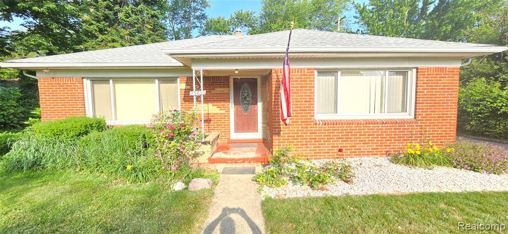 Warren, MI 48091 1548,25459 Curie Avenue