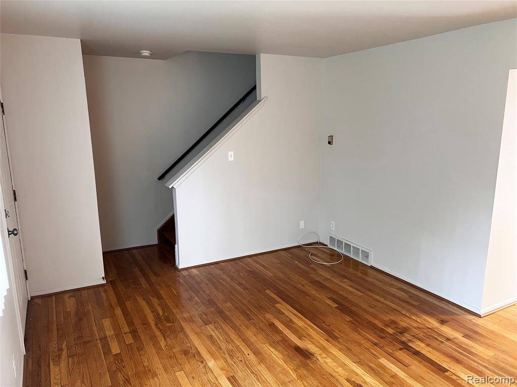 Roseville, MI 48066,25731 Salem Court