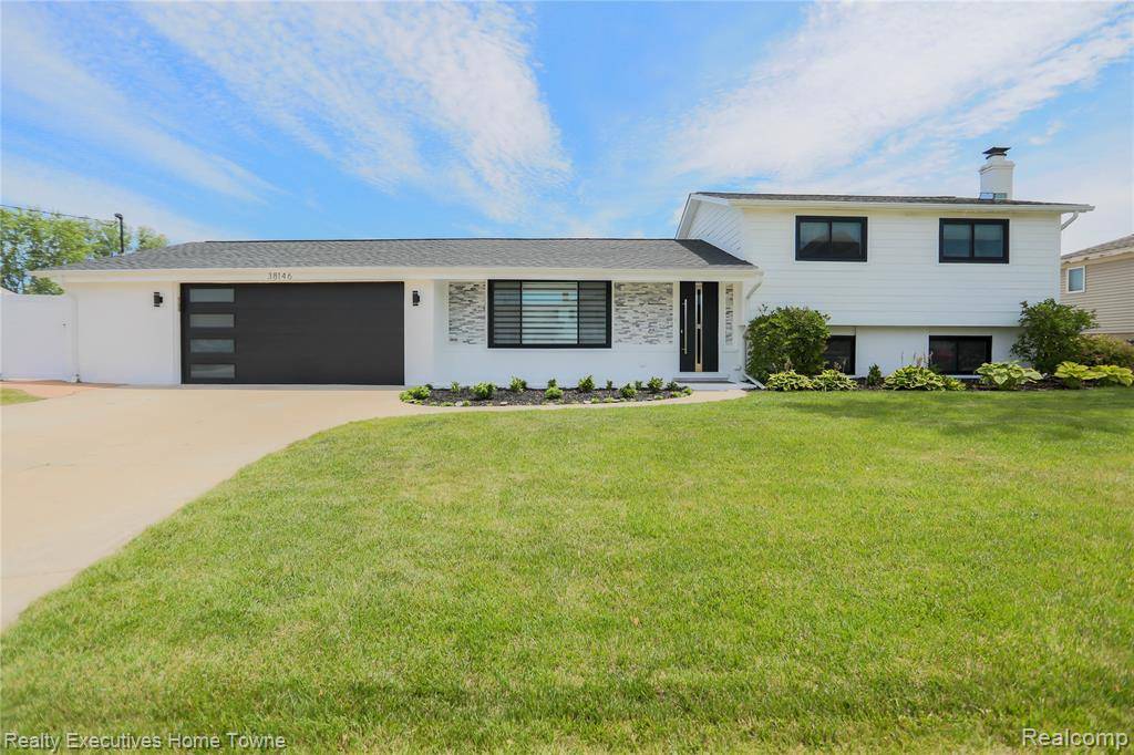 38146 Mast Street, Clinton Township, MI 48045 2746