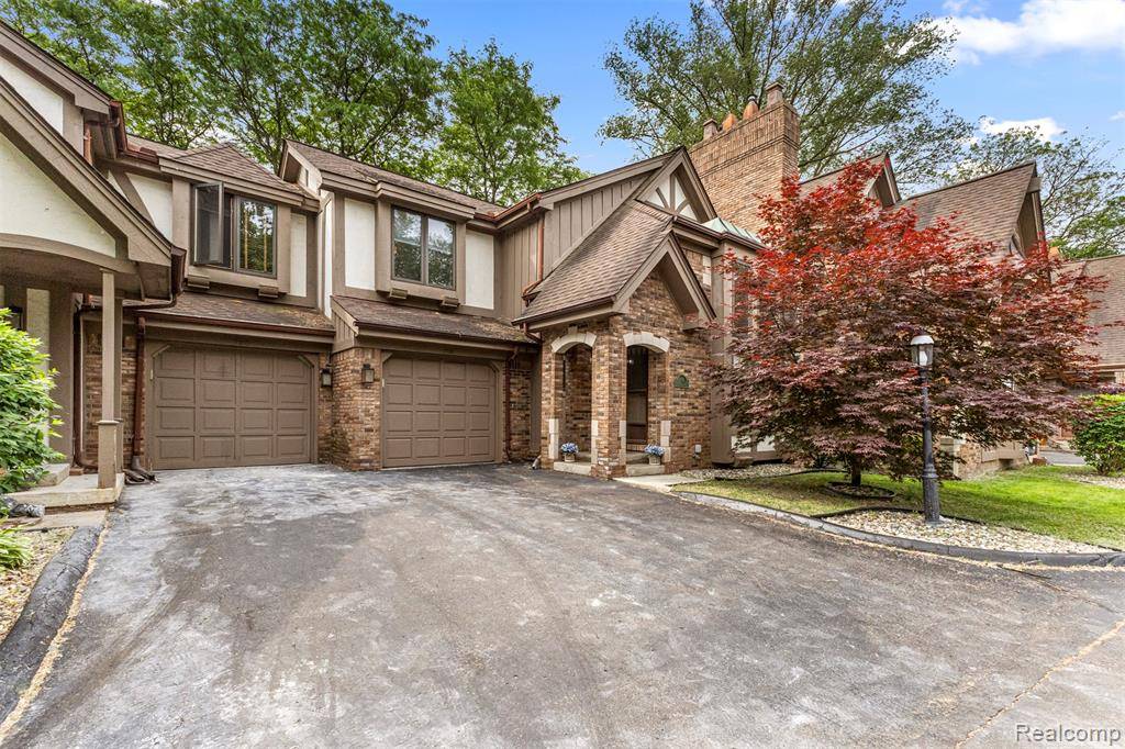 718 S Military Street, Dearborn, MI 48124 2108