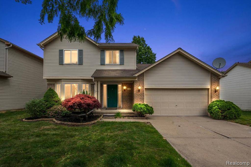 125 Algansee Drive, Troy, MI 48083 1611