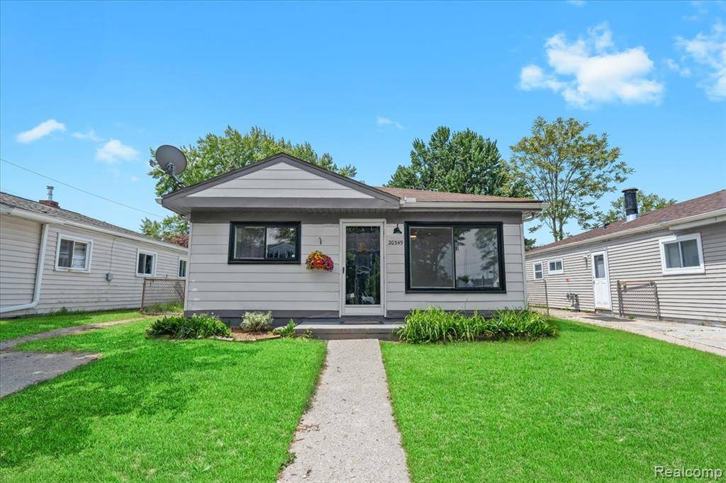 20349 Floral Street, Livonia, MI 48152 2323
