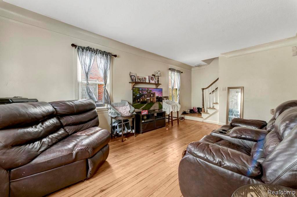 Redford, MI 48227 1756,13980 Prevost Street