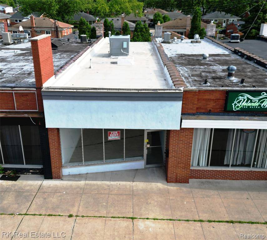 19364 E 10 Mile Road, Eastpointe, MI 48021 1450