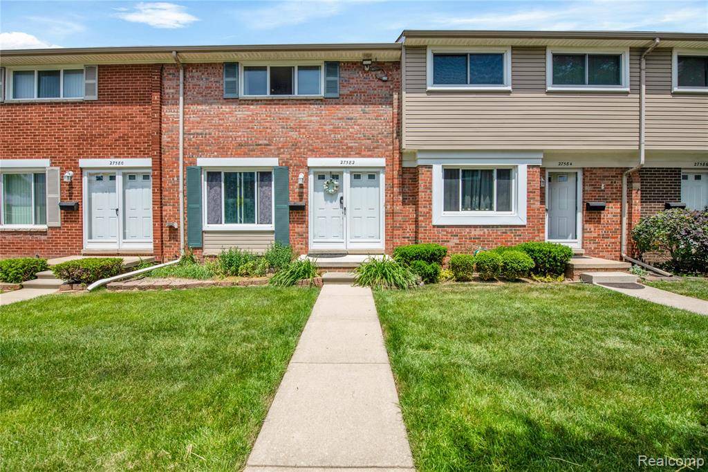 27582 Marcia Ave, Warren, MI 48093