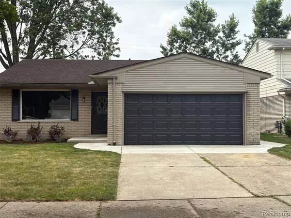 Oak Park, MI 48237 1149,14671 Labelle Street