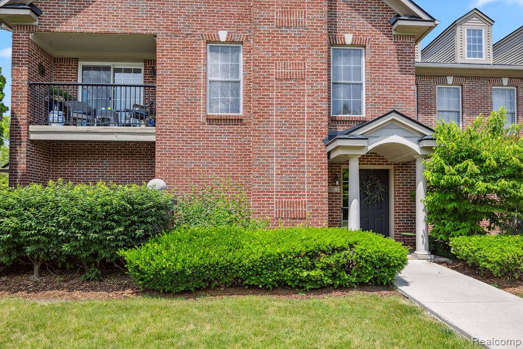 Ypsilanti, MI 48197 3206,5803 Hampshire Lane