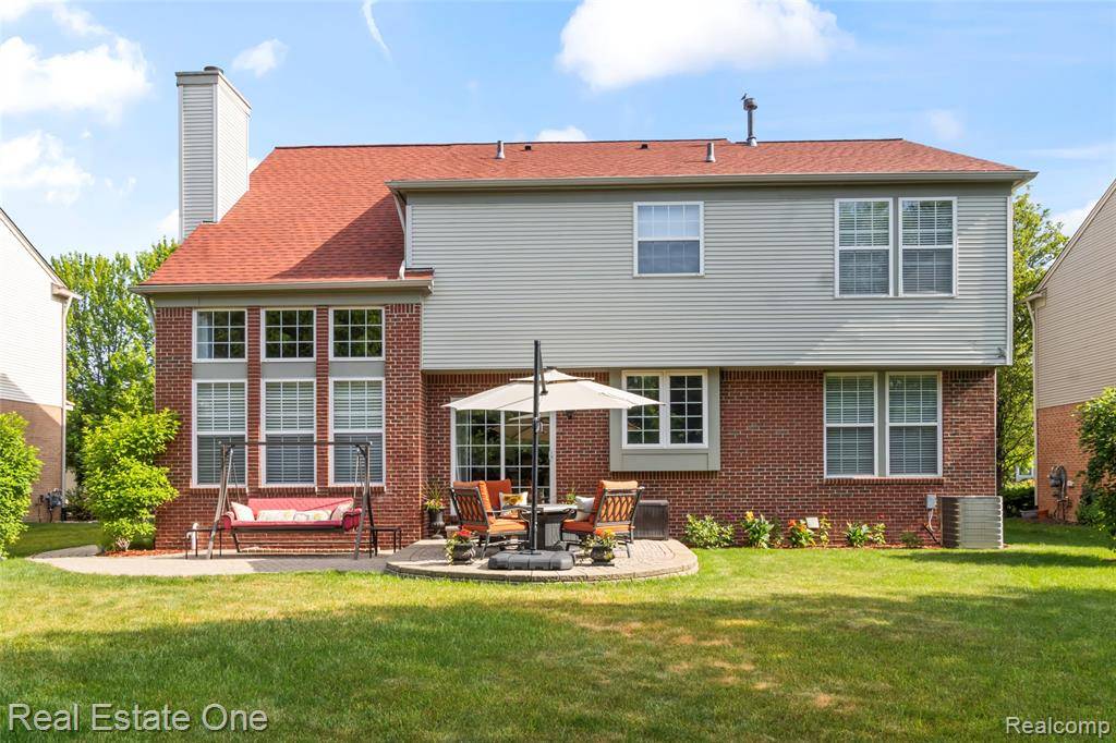 Shelby Twp, MI 48317 2380,7244 Millrock Avenue