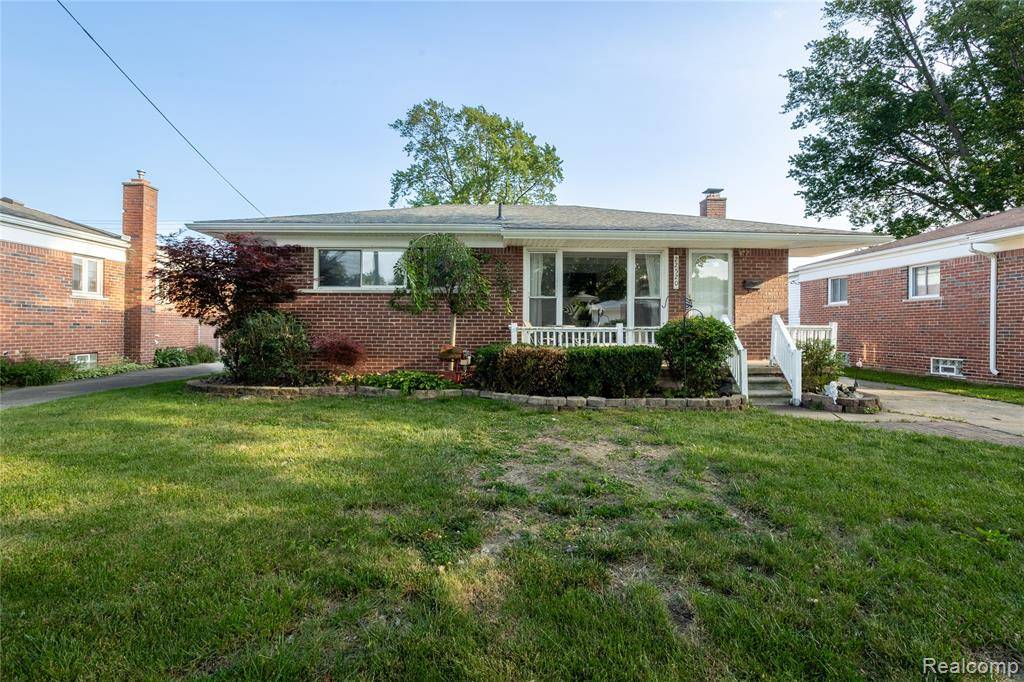 22520 Raymond Court, Saint Clair Shores, MI 48082 2731
