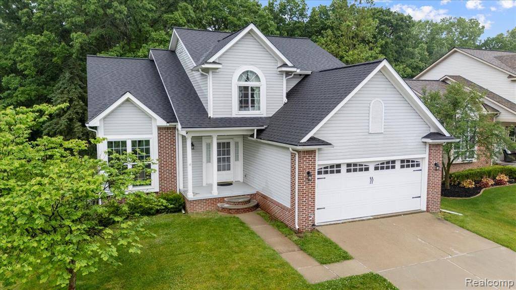 Waterford, MI 48329 4648,4191 W Pointe Drive