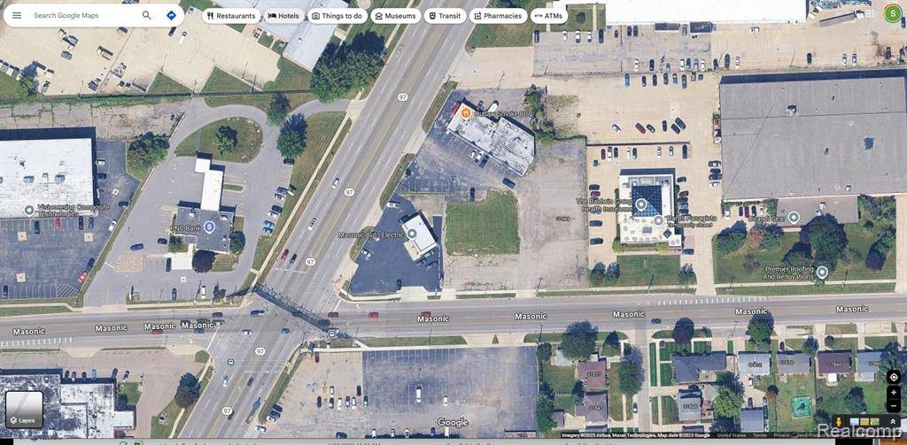 17689 Masonic, Fraser, MI 48026 3118