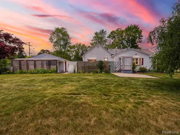 10931 Troy Street, Taylor, MI 48180 3342