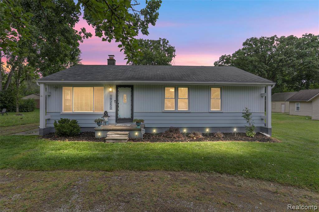 19250 Parkville Street, Livonia, MI 48152 2109