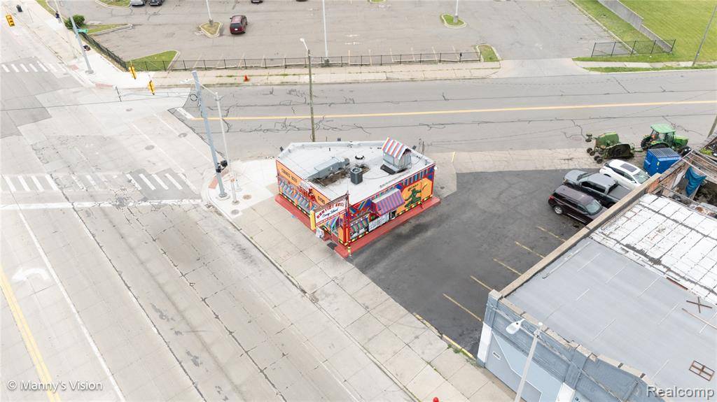3121 Gratiot Avenue, Detroit, MI 48207 2335