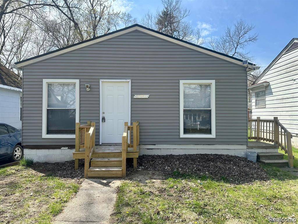 13955 DOLPHIN Street, Detroit, MI 48223 2501