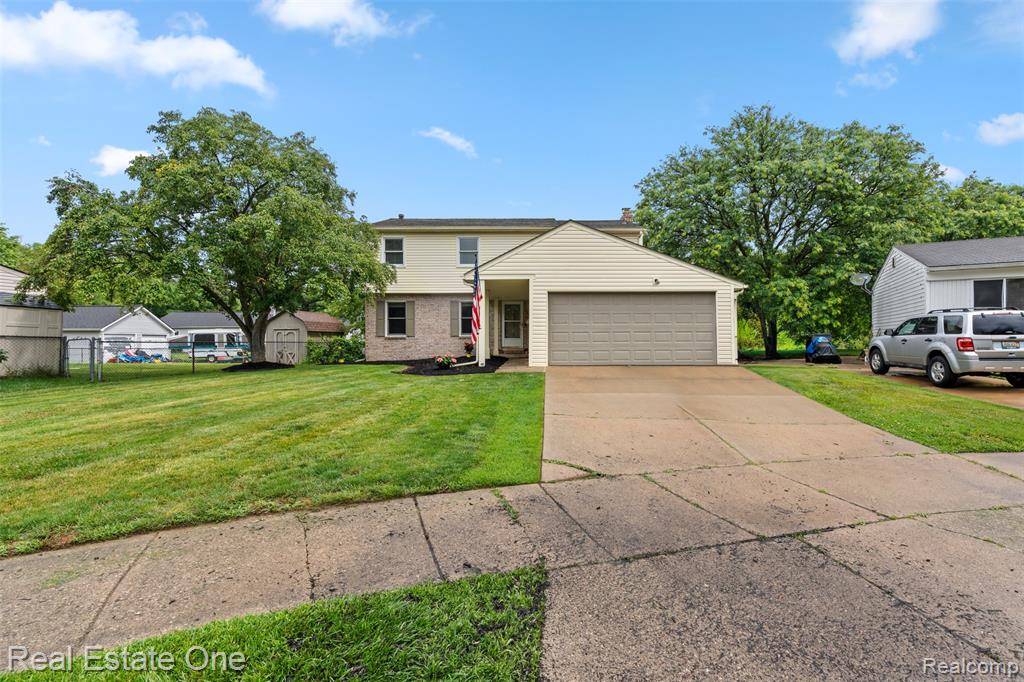 16281 Touraine Drive, Clinton Township, MI 48038 4516