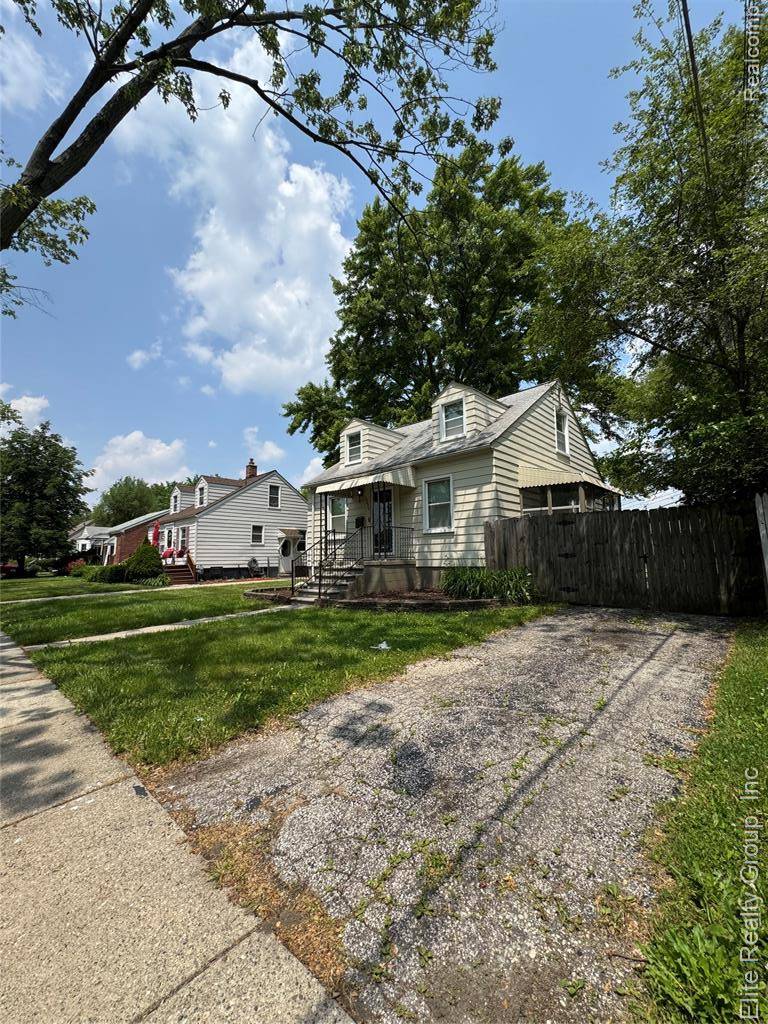 Harper Woods, MI 48225 2164,19455 Elkhart Street