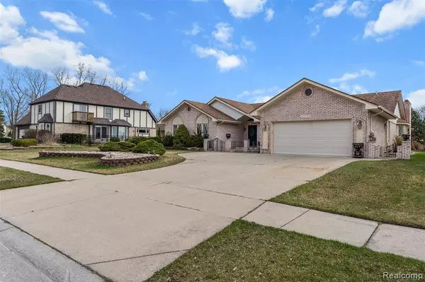 Livonia, MI 48152 1133,20154 Riverside Drive