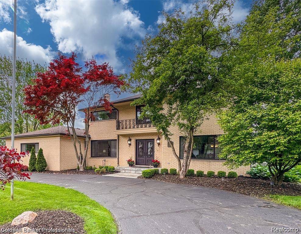 Bloomfield Hills, MI 48302 2118,4462 BARCHESTER Drive