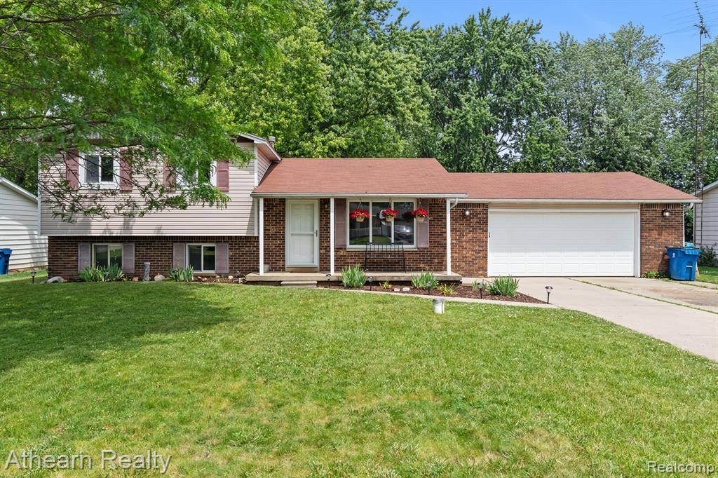 4438 Bridgeman Trail, Swartz Creek, MI 48473 8805