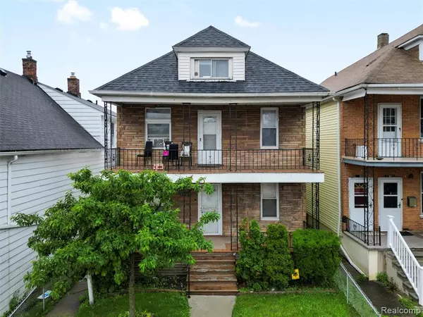 Hamtramck, MI 48212 2966,11727 Fleming Street