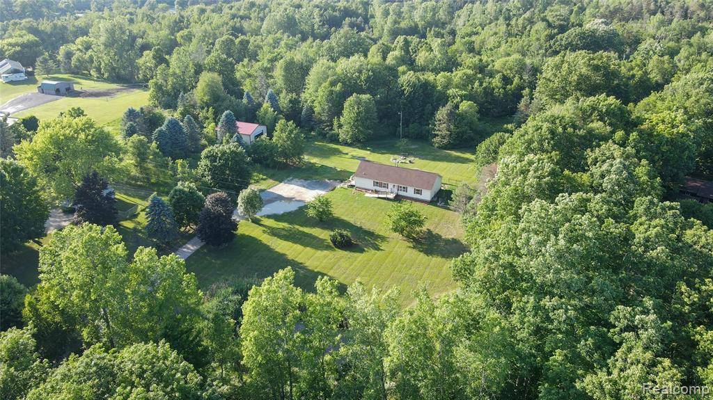 Columbiaville, MI 48421 9747,73 Dockham Road