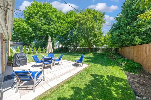 Troy, MI 48085 3642,4180 Allegheny Drive